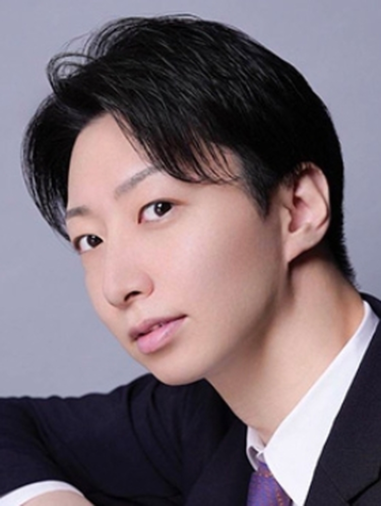 芹沢拓也