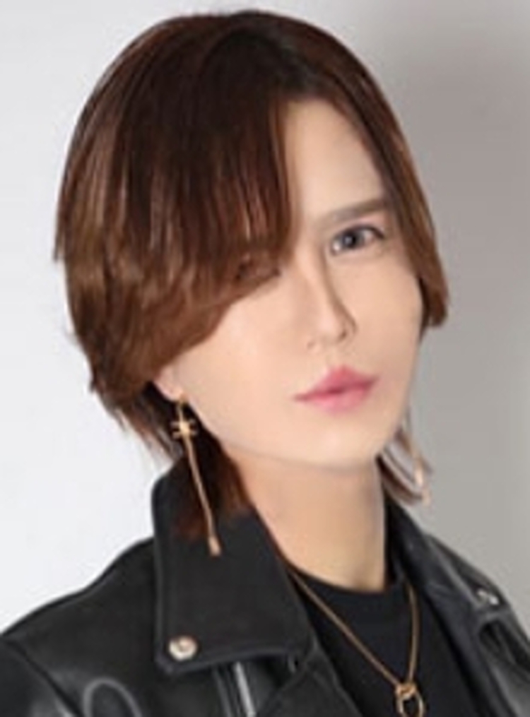 美咲エレン