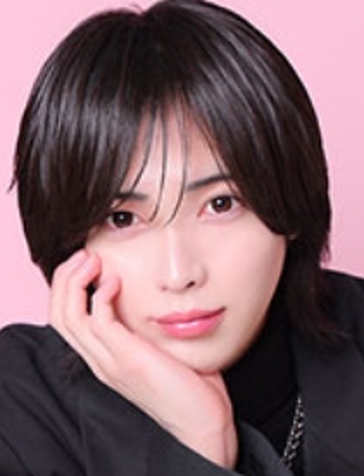 黒咲咲人