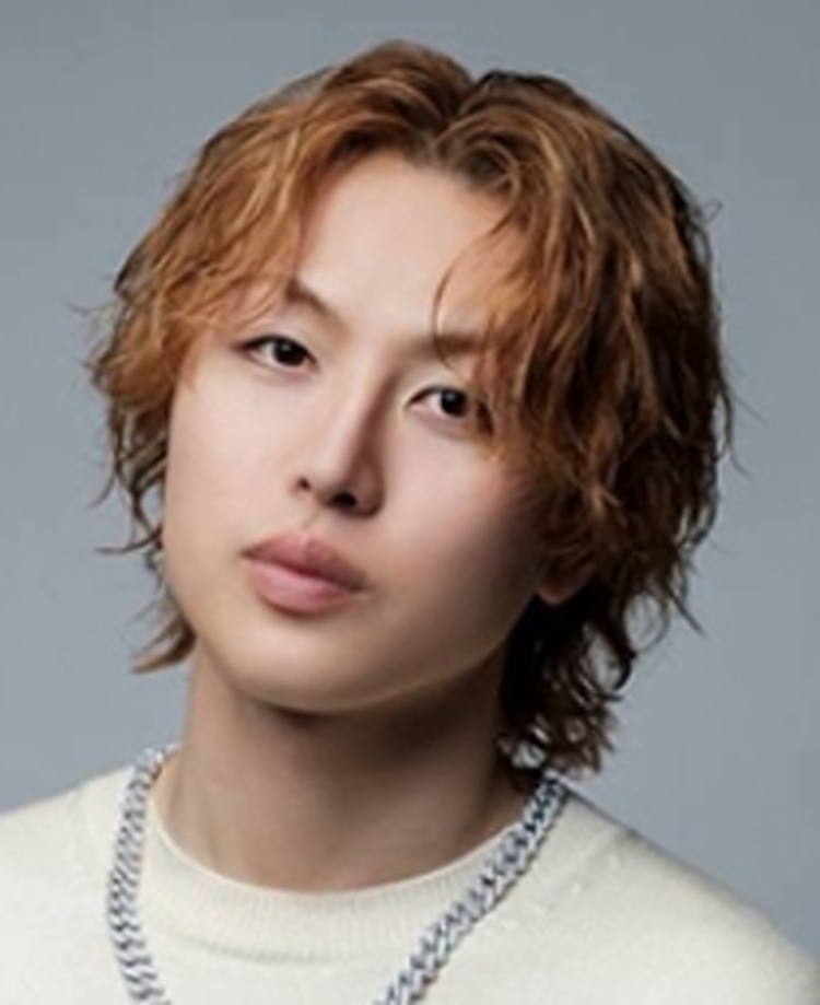 ジャニー山崎